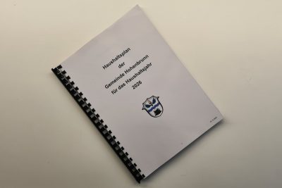 Spiralgehefteter Haushaltsplan 2026 der Gemeinde Hohenbrunn